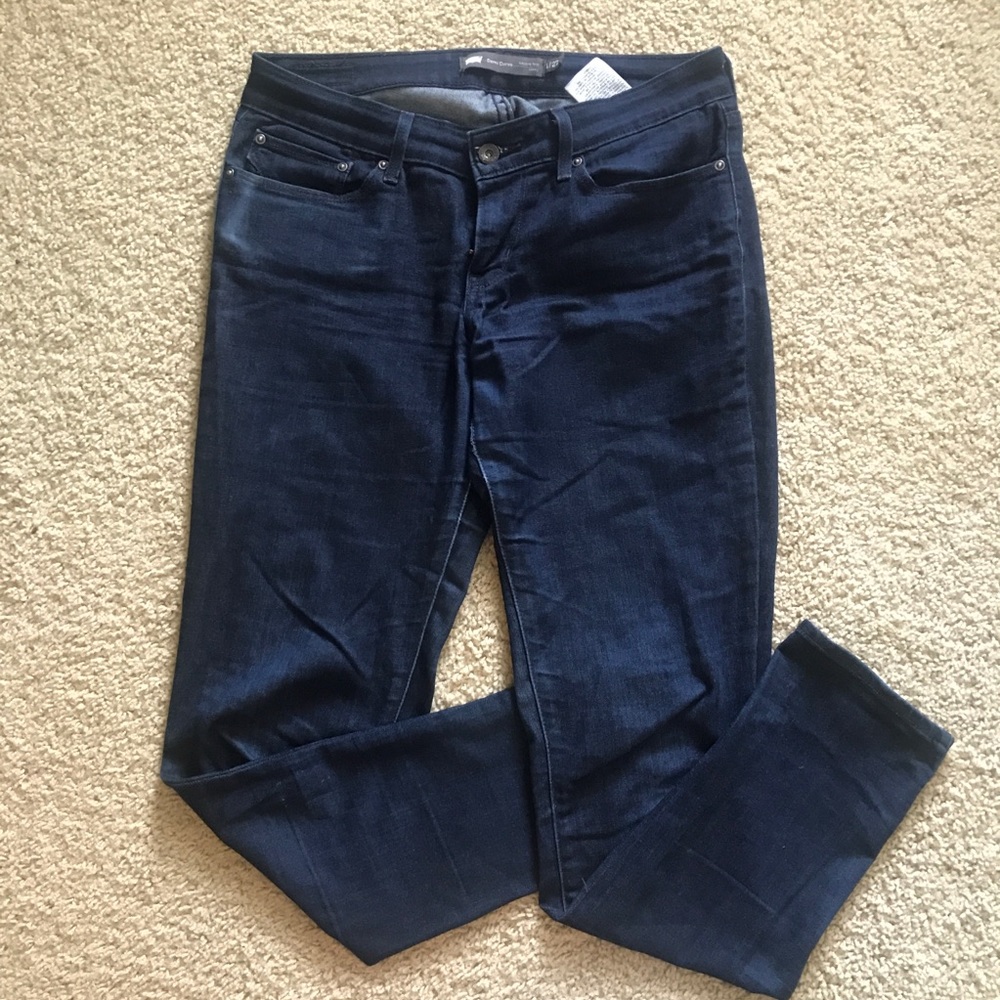 Levi’s dark blue Jean